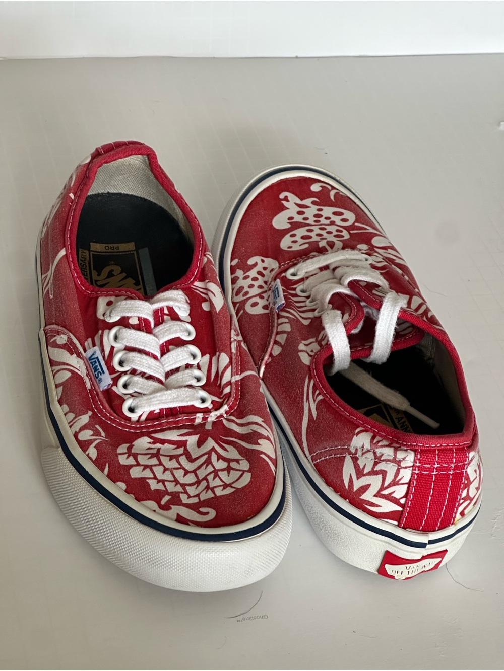 Vans Authentic Pro Hawaiian Floral Red Canvas Skate Shoes Men 6.5 Women 8 - Picture 10 of 11